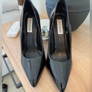 Steve Madden Daisies Size 7 Excellent Condition